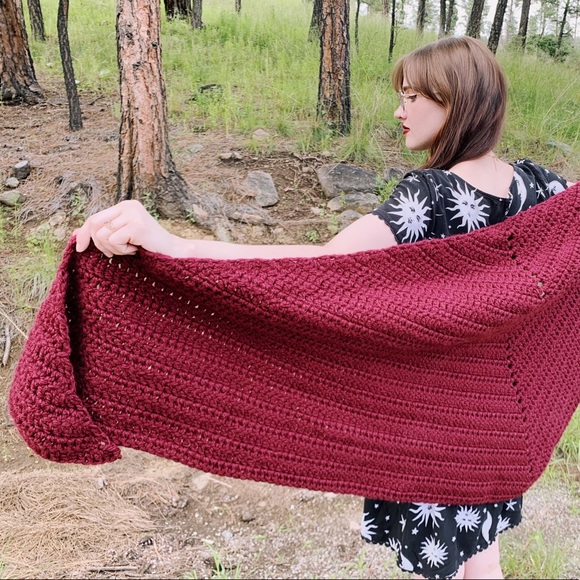 Thick Cozy Burgundy Crocheted Blanket Shawl Fall Winter Evening Shawl Handmade - Picture 9 of 10